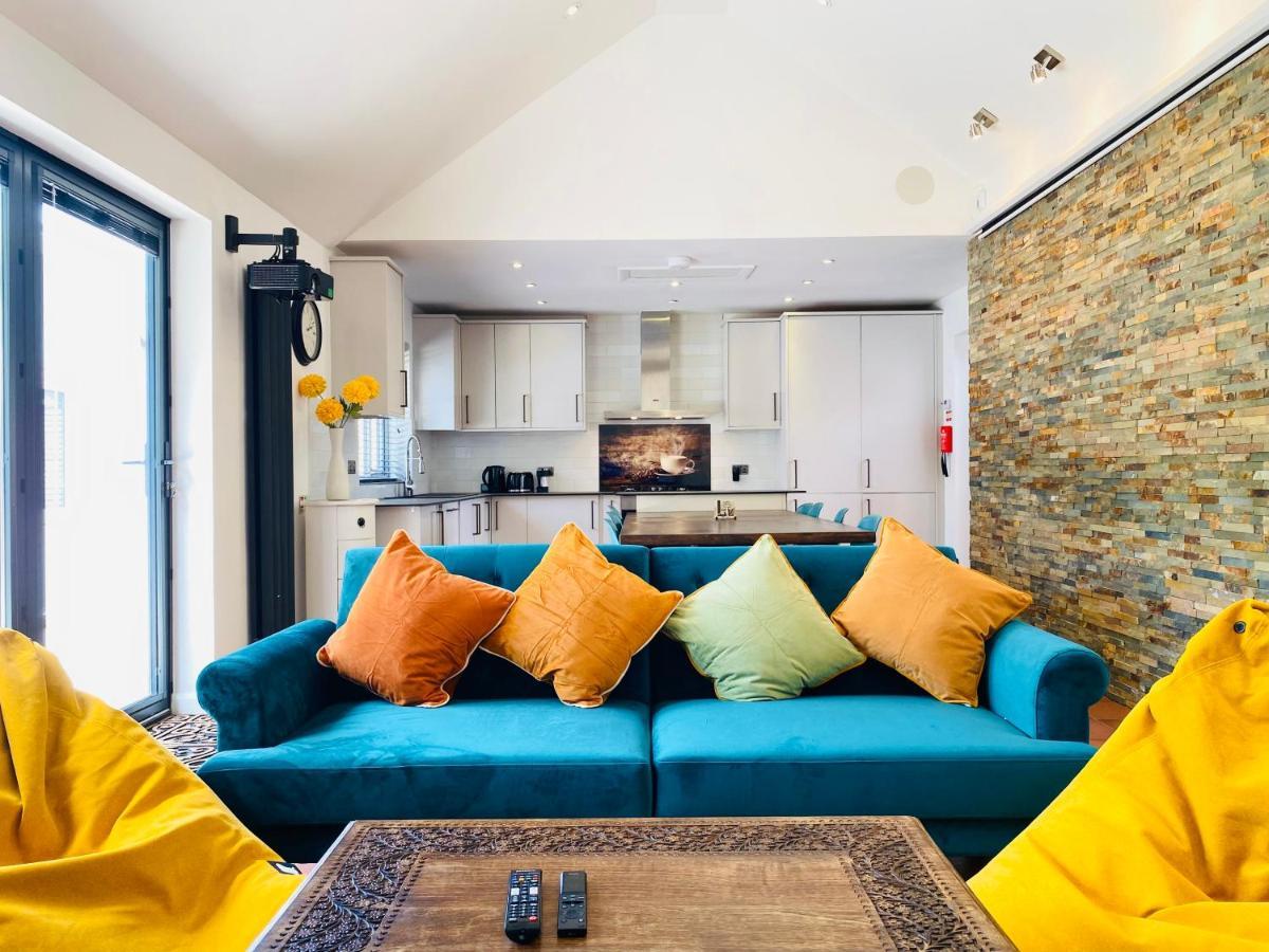5 Bedroom Ascot Racecourse * Ascot (Berkshire)