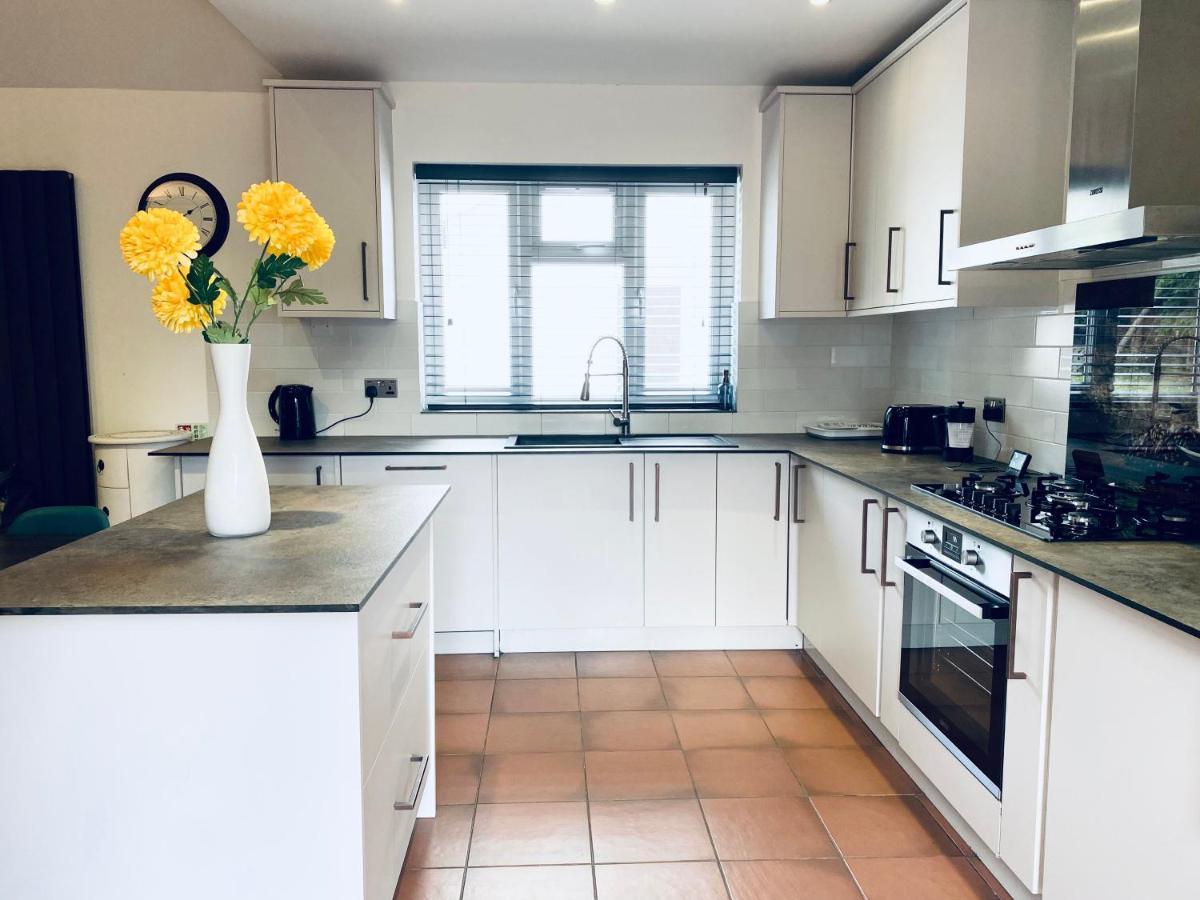 5 Bedroom Ascot Racecourse Ascot (Berkshire)